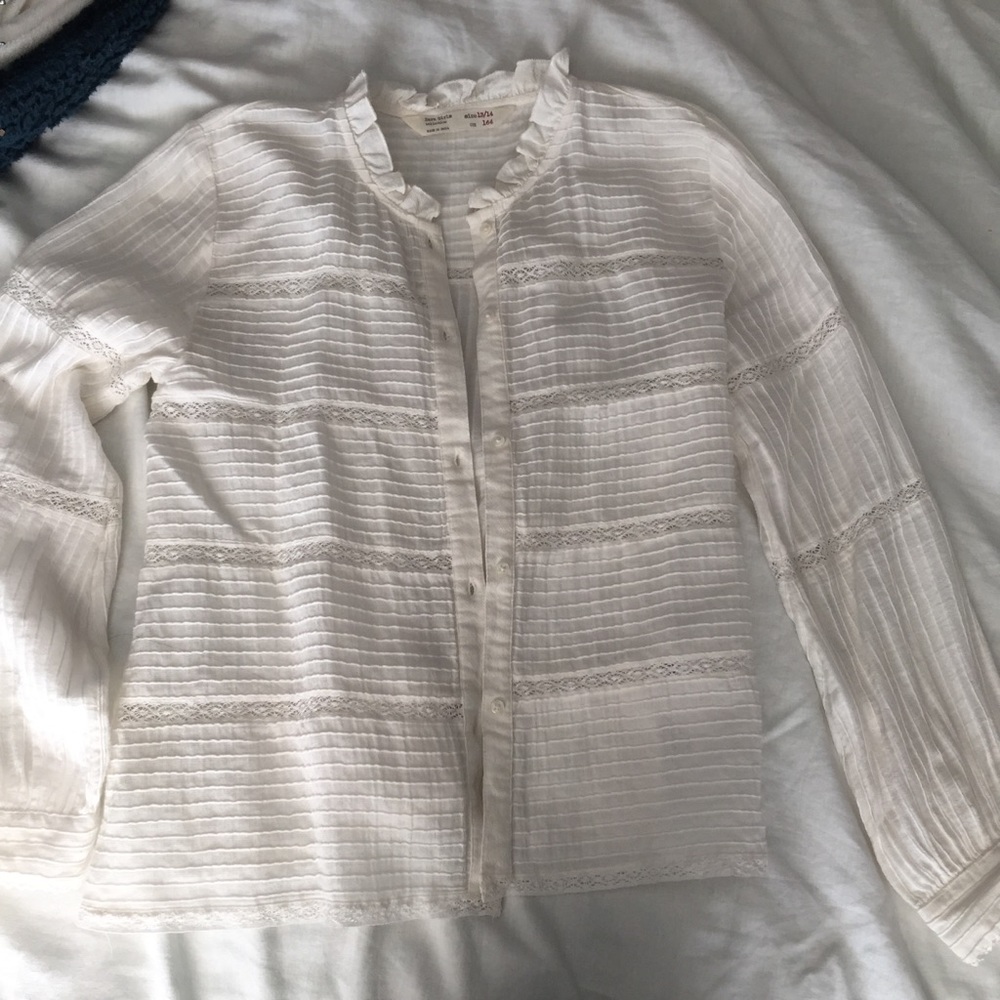 White button up shirt